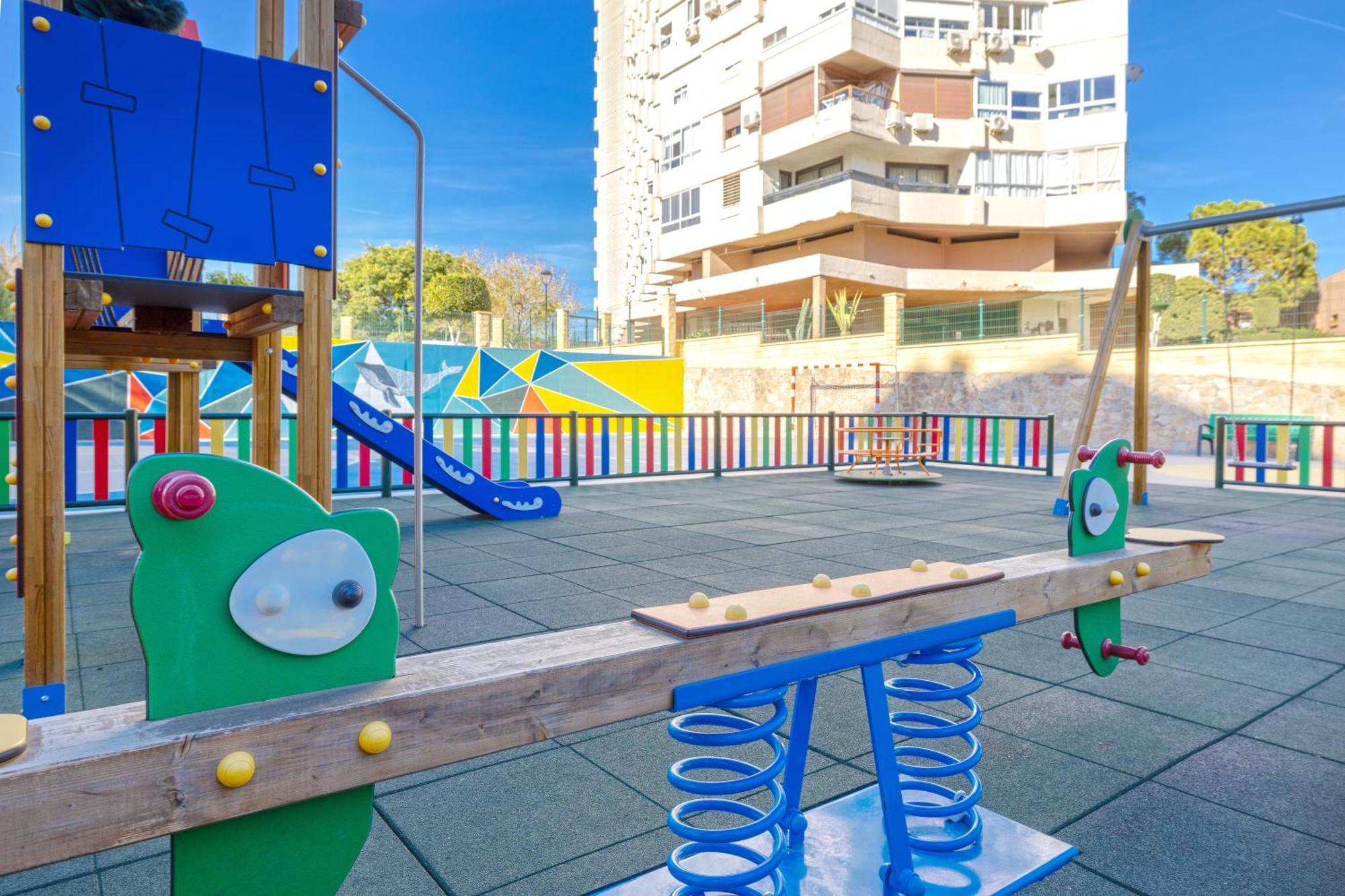 Sun Apartments Torremolinos Buitenkant foto