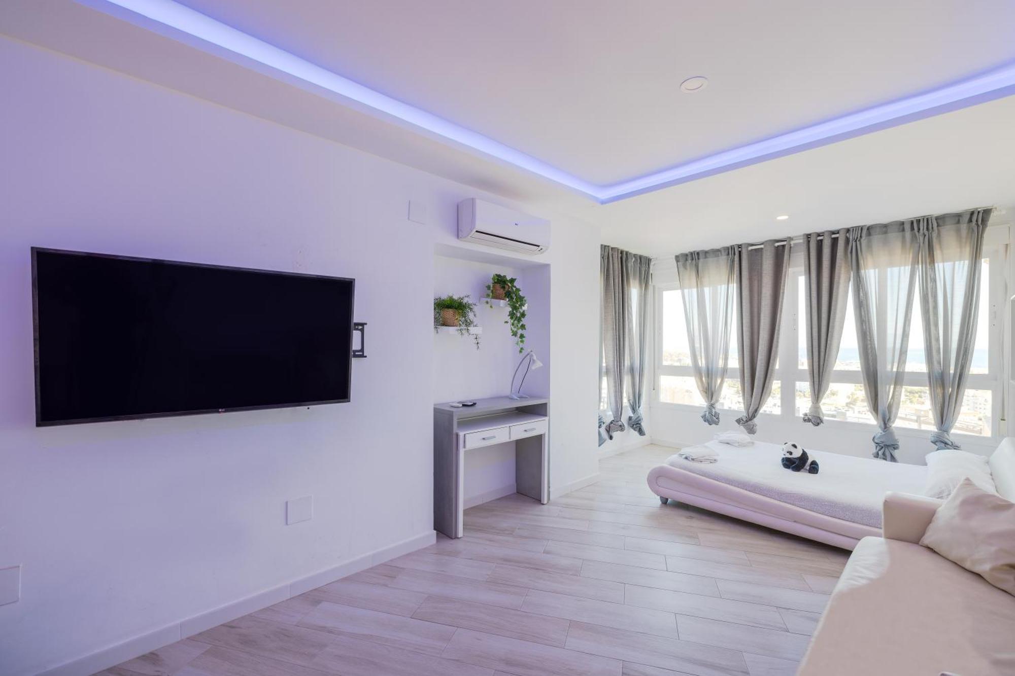 Sun Apartments Torremolinos Buitenkant foto
