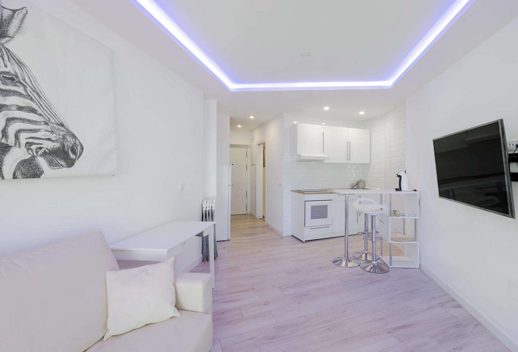Sun Apartments Torremolinos Buitenkant foto