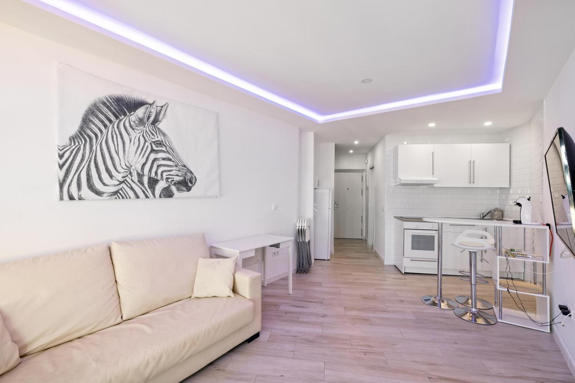 Sun Apartments Torremolinos Buitenkant foto